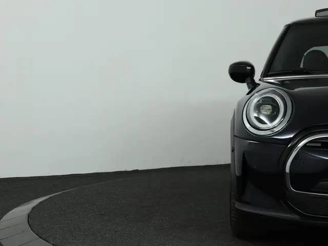 MINI Electric Mini MINI Yours 33 kWh 2023 Elektrisch 28