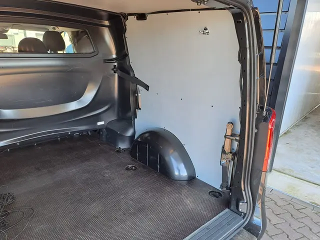 Mercedes-Benz Vito 116 CDI Lang DC Comfort 2023 Diesel 37