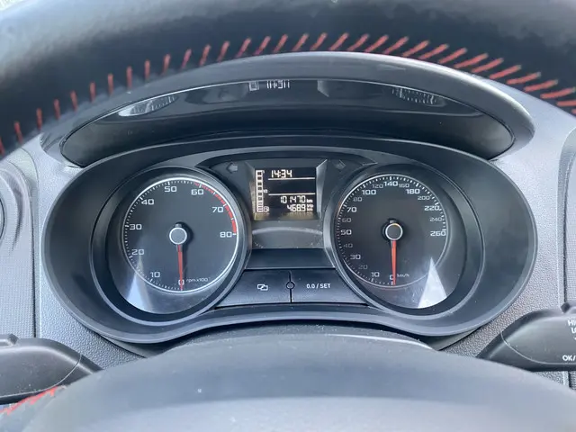 SEAT Ibiza ST 1.2 TSI FR 2014 Benzine 17