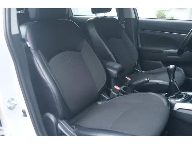 Citroën C4 Aircross 1.6 115 Collection 2014 Benzine 11