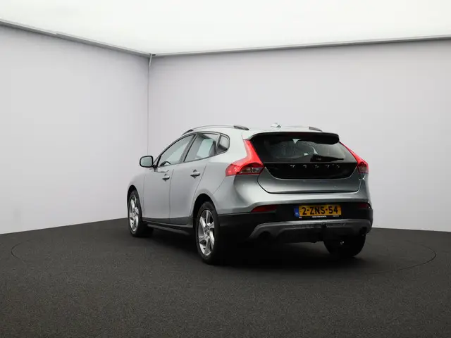 Volvo V40 Cross Country T4 Automaat Summum 2015 Benzine 23