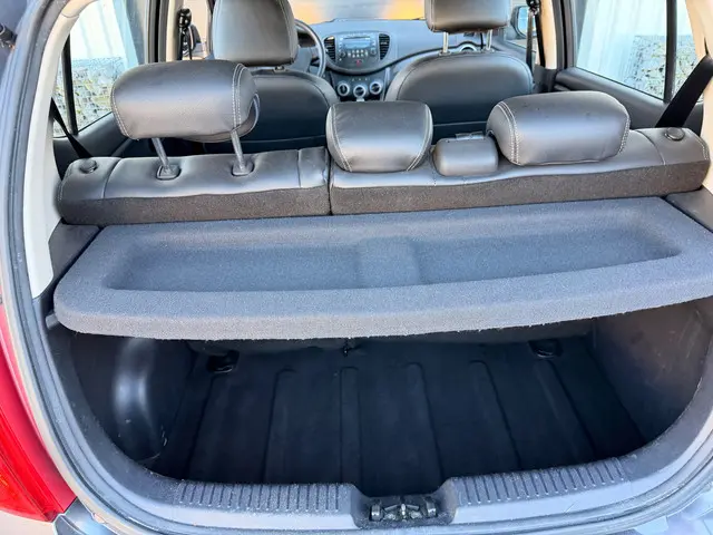 Hyundai i10 1.0 i-Drive Cool Airco Leer Cv 2013 Benzine 13