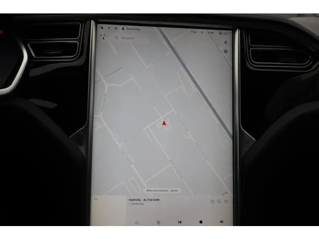 Tesla Model S 85 Signature Performance 2014 Elektrisch 29