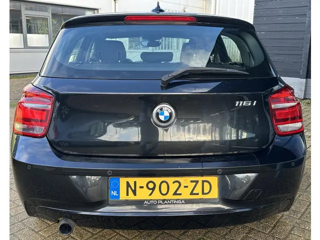 BMW 1 Serie 116i Executive 2013 Benzine 4