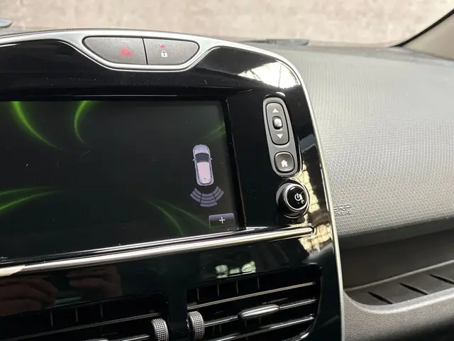 Renault Clio 1.2 GT Sport 2016 Benzine 19