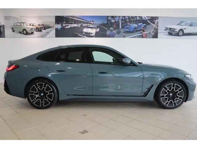BMW i4 eDrive35 2025 Elektrisch 3
