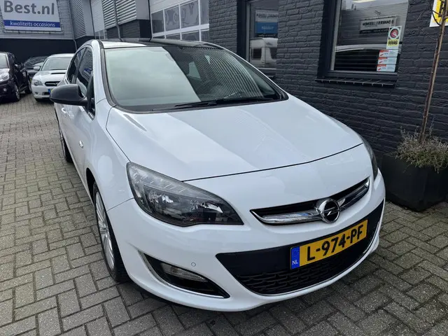 Opel Astra 1.4 Turbo Sport + 2016 Benzine 3