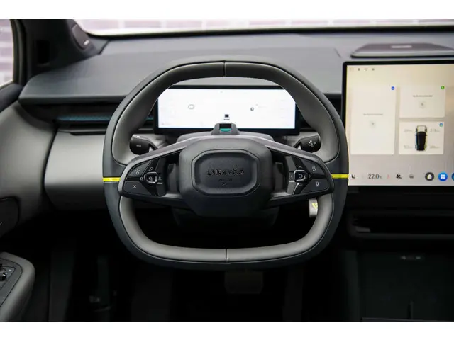 Lynk & Co 02 More 66 kWh 2025 Elektrisch 10