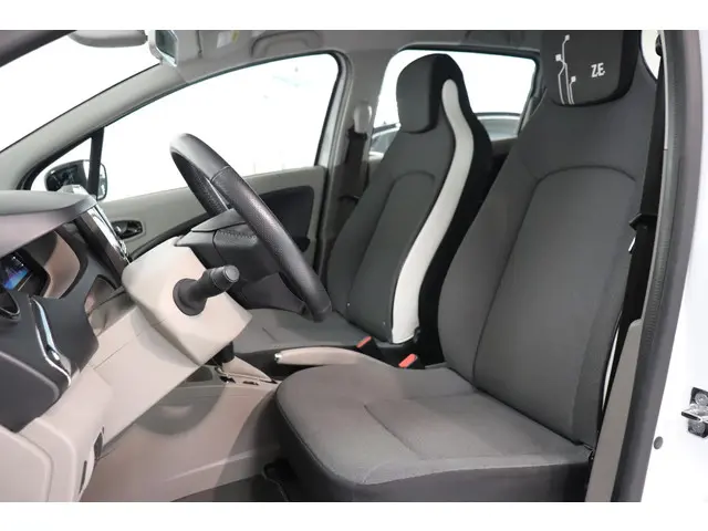 Renault ZOE R240 Intens 22 kWh (Huur Accu) 2016 Elektrisch 8