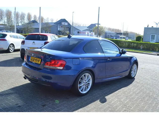 BMW 1 Serie Coupé 120i M Sport Edition 2012 Benzine 4
