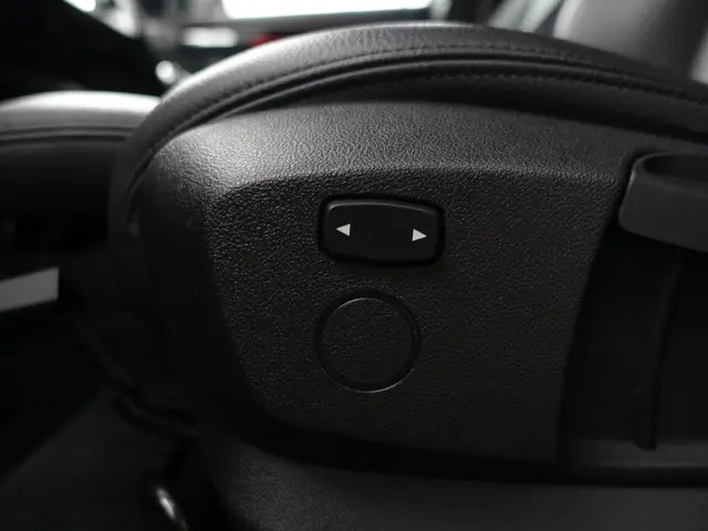 BMW X1 sDrive18i M Sport Aut- 2017 Benzine 19