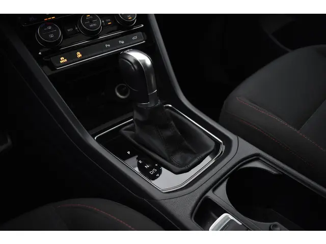 Volkswagen Touran 1.4 TSI Highline 7p 2017 Benzine 16