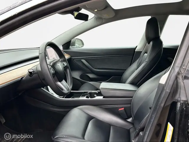 Tesla Model 3 Long Range Dual Motor 2019 Elektrisch 8