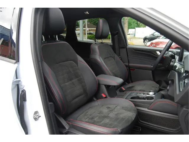 Ford Kuga 2.5 PHEV ST-Line X 225PK 2022 Hybride Benzine 43