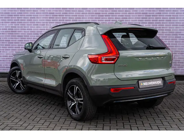 Volvo XC40 1.5 T2 Plus Dark 2022 Benzine 11