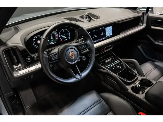 Porsche Cayenne Coupé 3.0 E-Hybrid 2025 Hybride Benzine 8