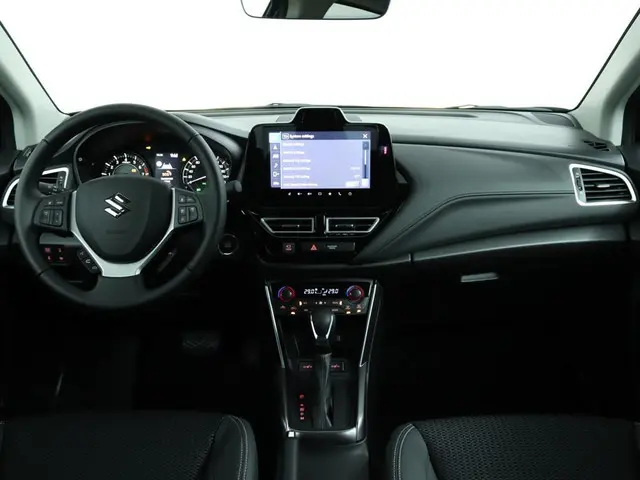Suzuki S-Cross 1.5 Hybrid Style 2025 Hybride Benzine 4