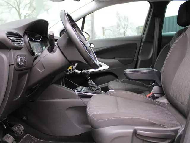 Opel Crossland X 1.2 Turbo Edition 2020 2021 Benzine 13