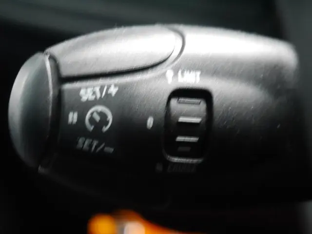 Peugeot 2008 1.2 PureTech Allure 2018 Benzine 16