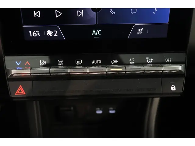 Renault Captur 1.0 TCe 90 techno 2024 Benzine 29