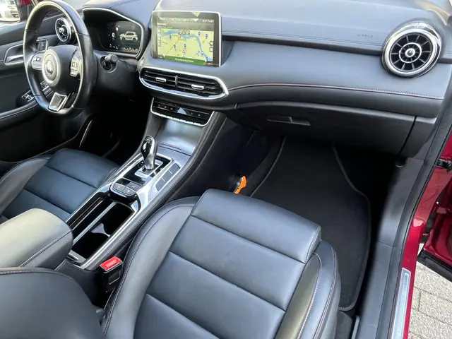 MG EHS 1.5 TGDI Edition1 2021 Hybride Benzine 80