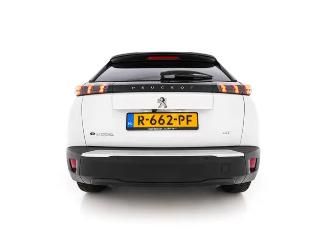 Peugeot e-2008 EV GT 50 kWh {SOH-91%} 2021 Elektrisch 5