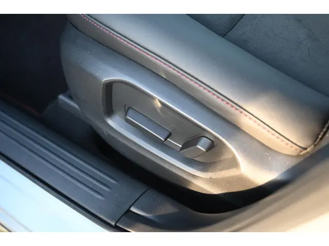 Mazda CX-5 SkyActiv-G 165 6MT Sportive 2022 Benzine 18