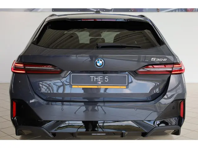 BMW 5 Serie Touring 2025 Hybride Benzine 5