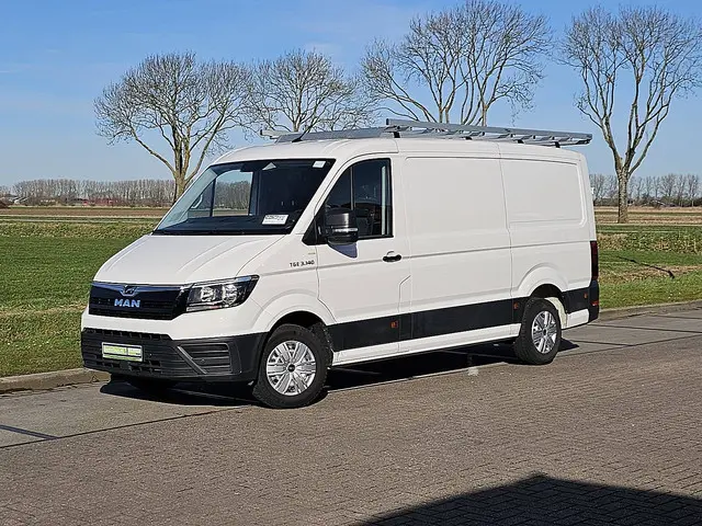 MAN TGE 3.140 2022 Diesel 2