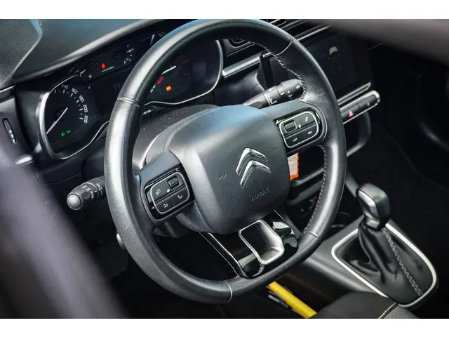 Citroën C3 1.2 PureTech S&S Shine 2018 Benzine 22