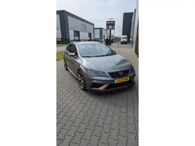 SEAT Leon ST 2.0 TSI CUPRA 300 400+PK 2017 Benzine 14