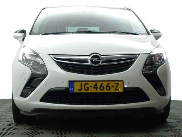 Opel Zafira Tourer 1.4 Innovation OPC- 2016 Benzine 29