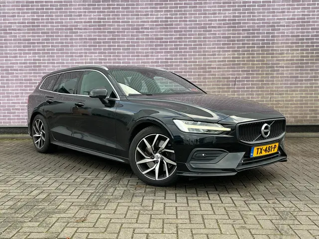 Volvo V60 2