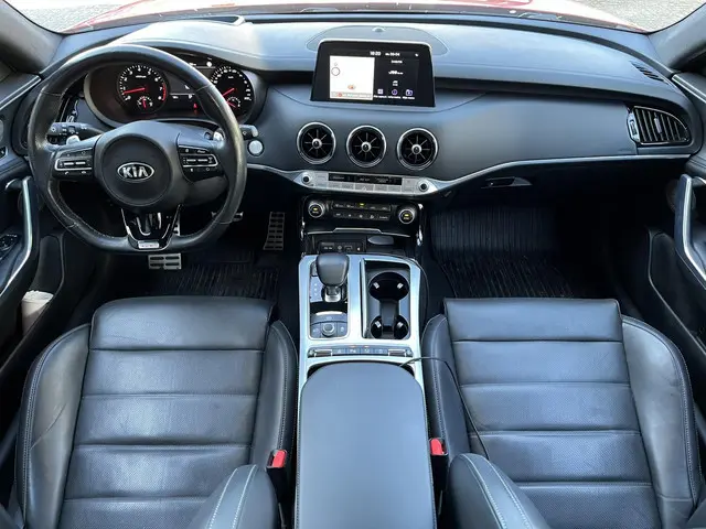Kia Stinger 3.3 V6 T-GDI AWD GT 2019 Benzine 19