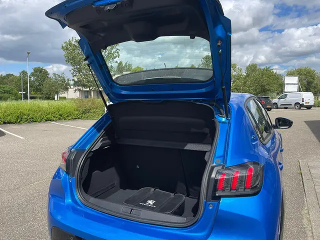 Peugeot e-208 EV Active 50 kWh 2020 Elektrisch 6