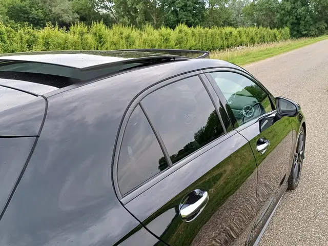 Mercedes-Benz A-Klasse 250 Premium Plus 2022 Benzine 19
