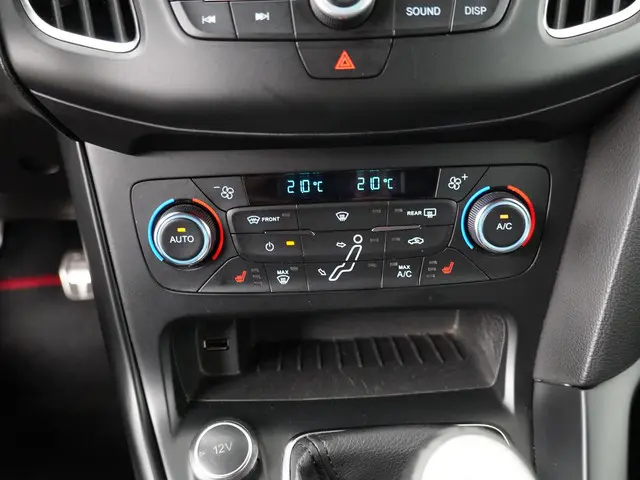 Ford Focus 2.0 ST 2017 Benzine 20