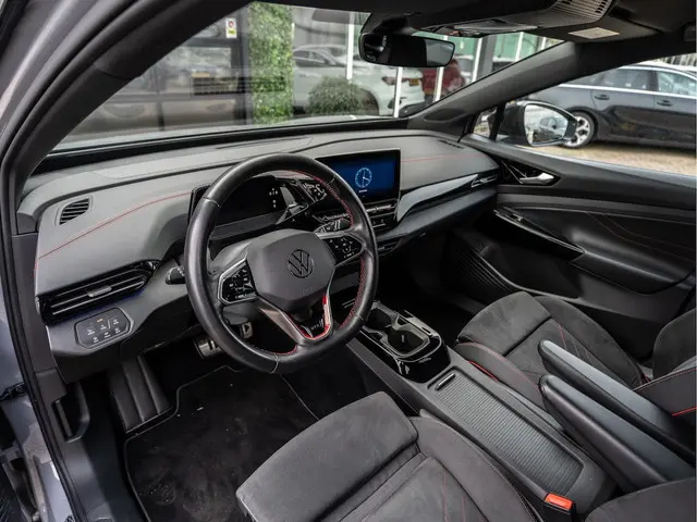 Volkswagen ID.4 GTX 4Motion 77 kWh 2023 Elektrisch 18
