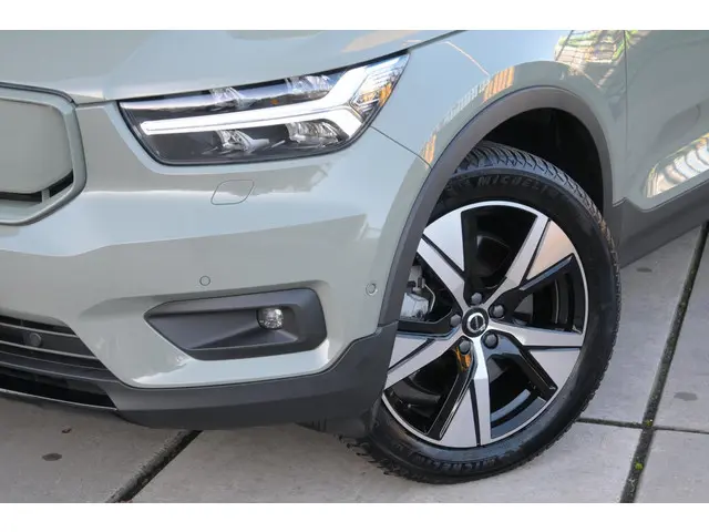 Volvo XC40 Recharge Twin Pro 2022 Elektrisch 11