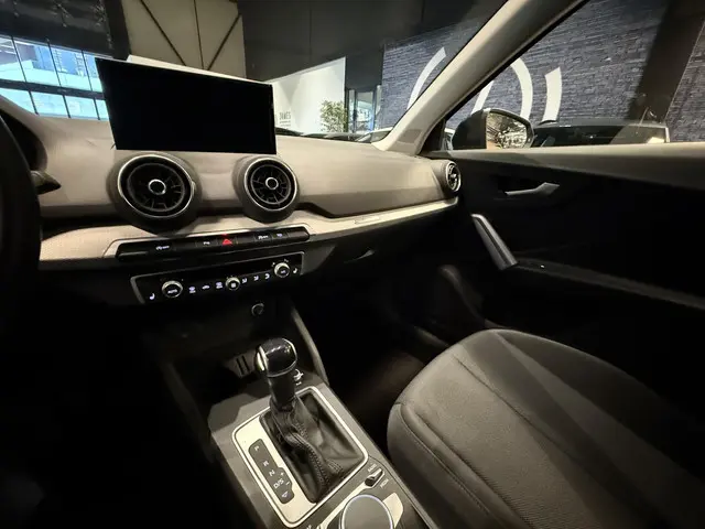 Audi Q2 35 TFSI Prestige 2022 Benzine 22