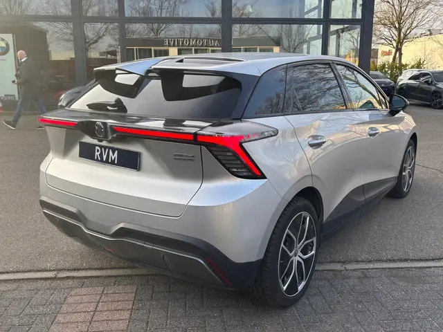 MG MG4 Electric Luxury 64 kWh 2024 Elektrisch 4