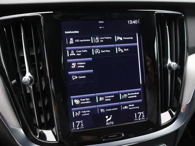 Volvo S60 2.0 B3 R-Design 2020 Benzine 12