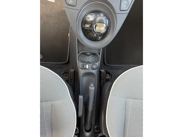 Fiat 500C 0.9 TwinAir Turbo Lounge 2015 Benzine 41