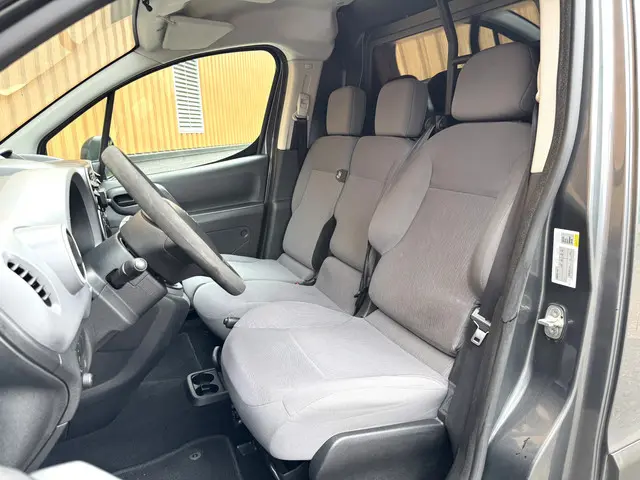 Peugeot Partner 120 1.6 HDi 75 L1 XR 2016 Diesel 12