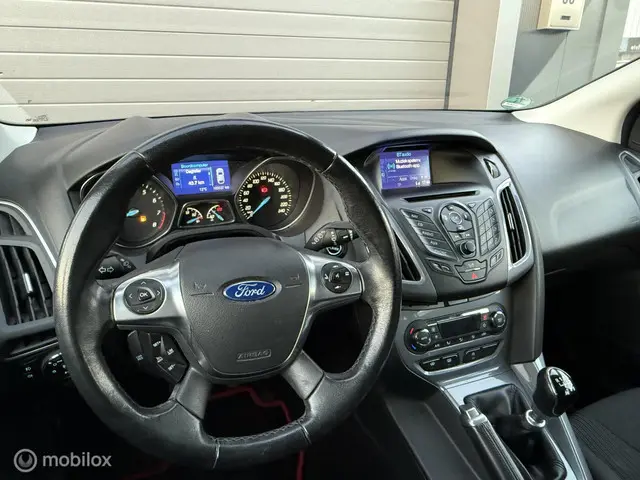 Ford Focus Wagon 1.0 EcoBoost Titanium 2013 Benzine 7