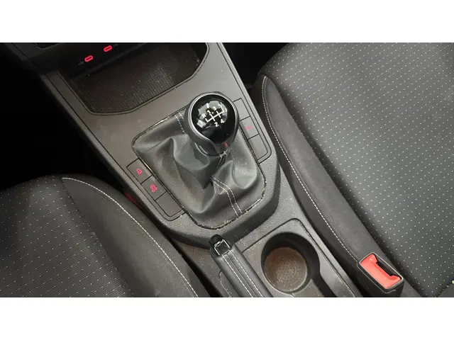 SEAT Ibiza 1.0 EcoTSI 95pk 4.OH! Edition 2023 Benzine 15