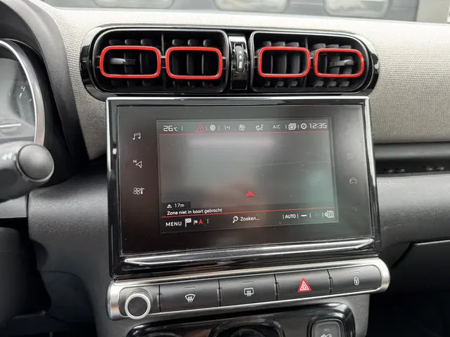 Citroën C3 Aircross 1.2 PureTech S&S Shine 2017 Benzine 19