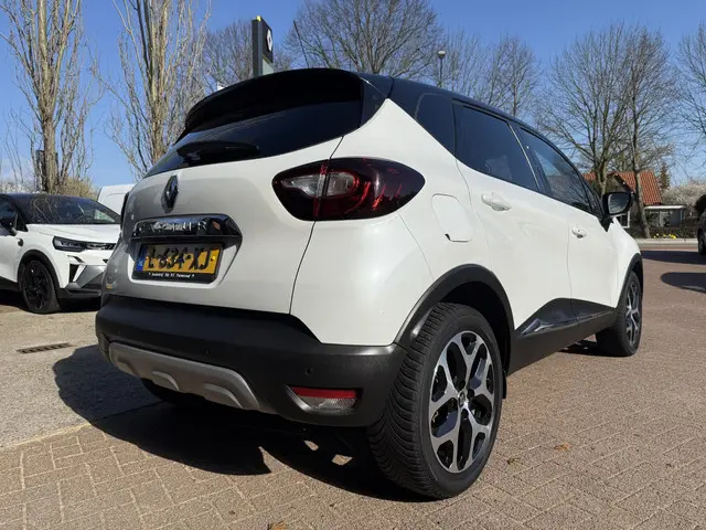 Renault Captur 1.3 TCe 150pk EDC Intens 2019 Benzine 5