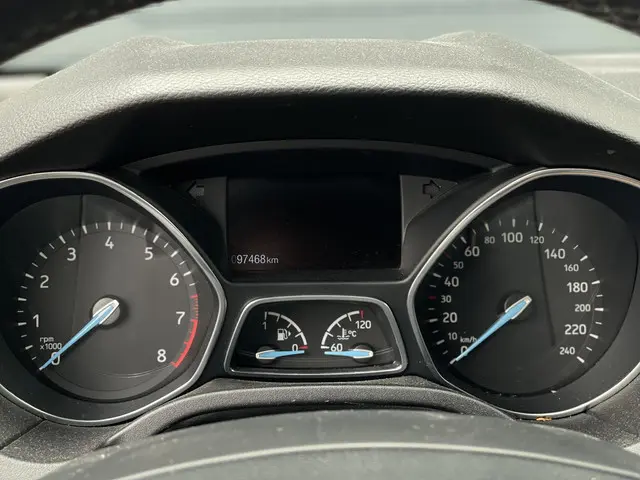 Ford Focus Wagon 1.0 Trend Edition 2015 Benzine 16