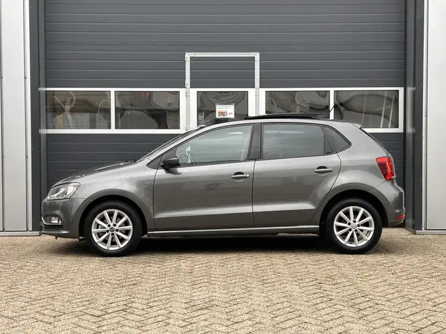 Volkswagen Polo 1.0 Lounge Edition 2015 Benzine 5